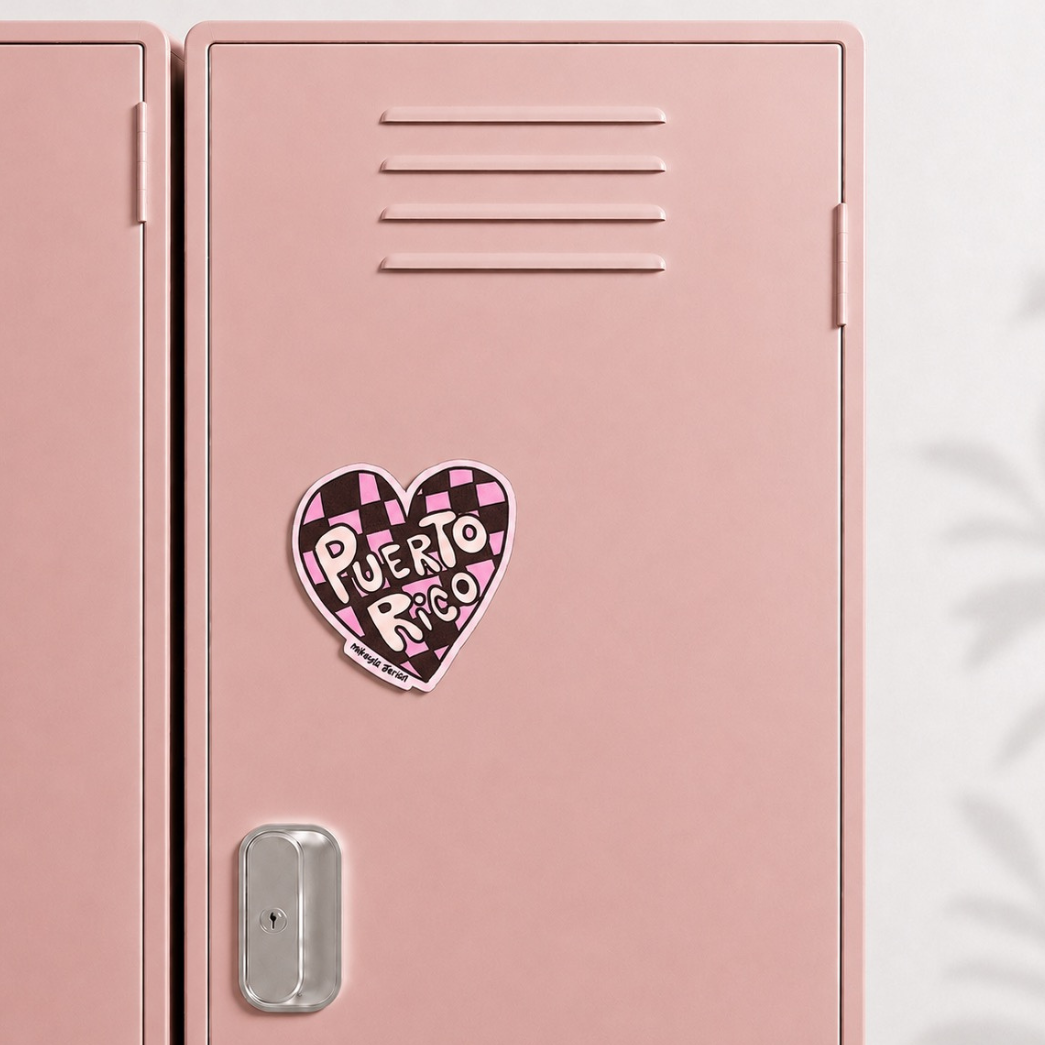 Corazón PR Checkered Magnet
