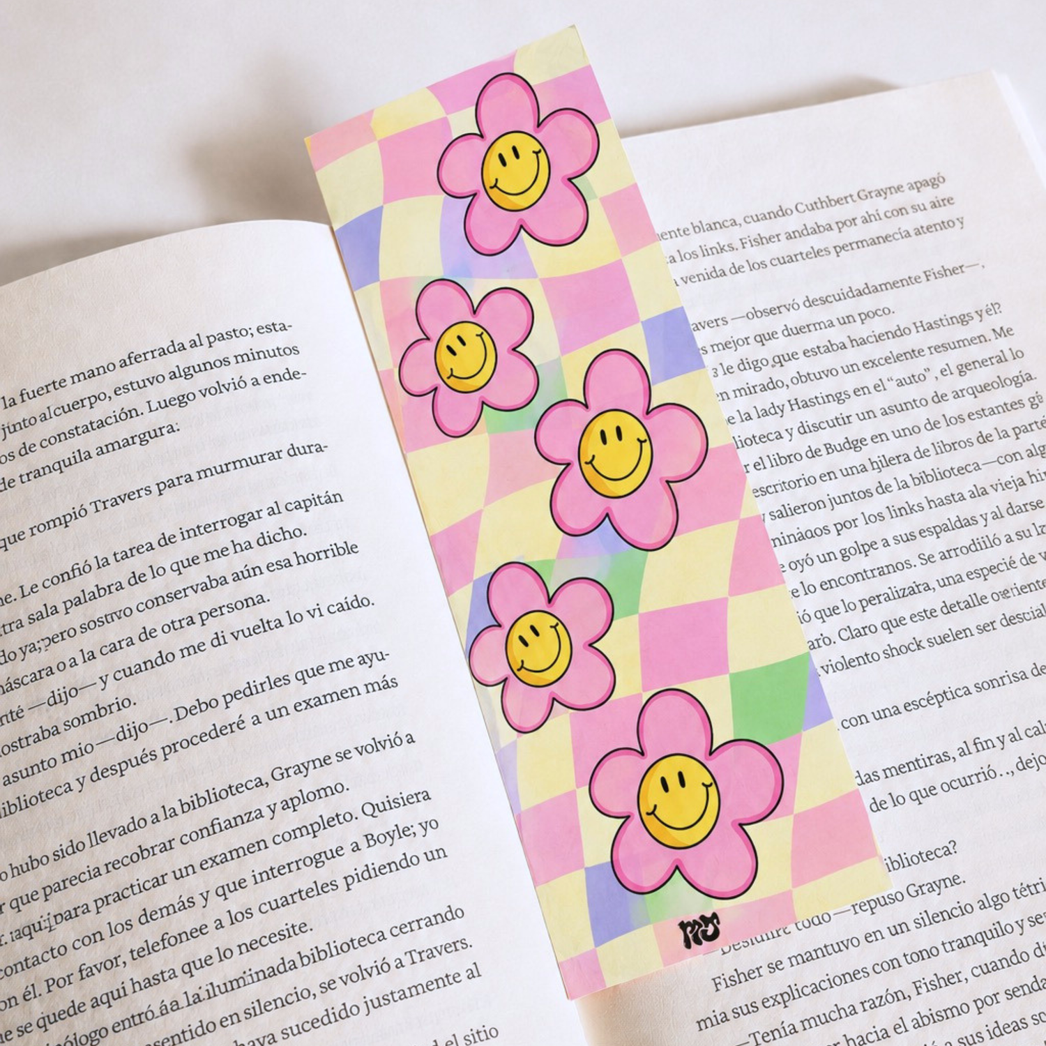 Flor Smiley Bookmark